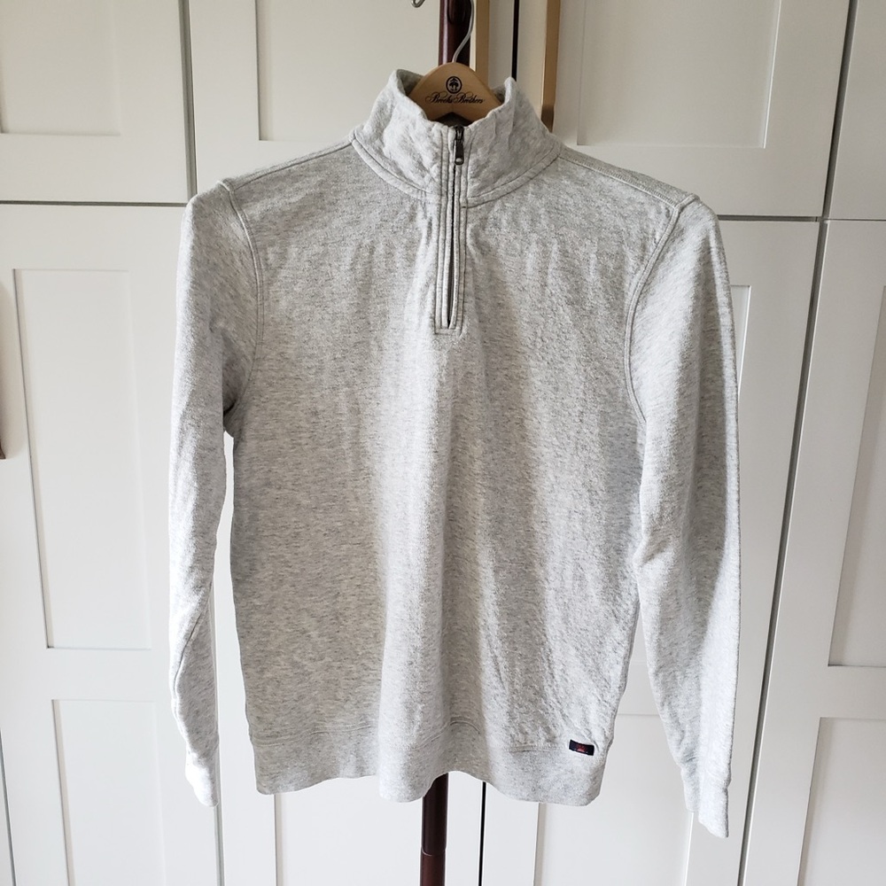 Faherty Heather Gray Zip-Up Sweater